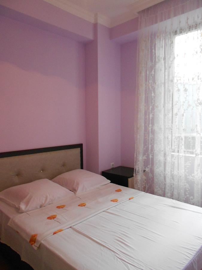 Ucha'S Apartment บาทูมิ ภายนอก รูปภาพ