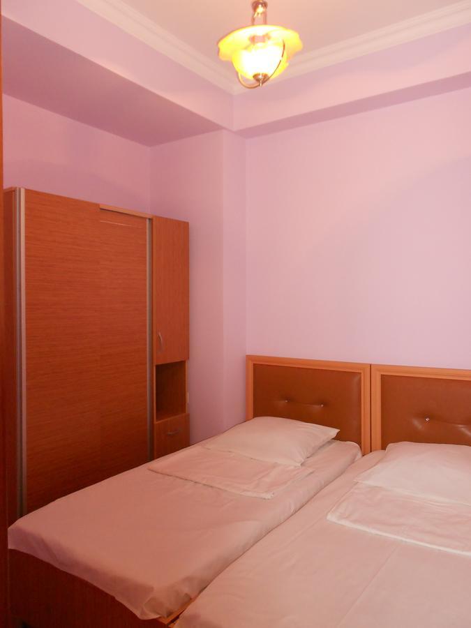 Ucha'S Apartment บาทูมิ ภายนอก รูปภาพ